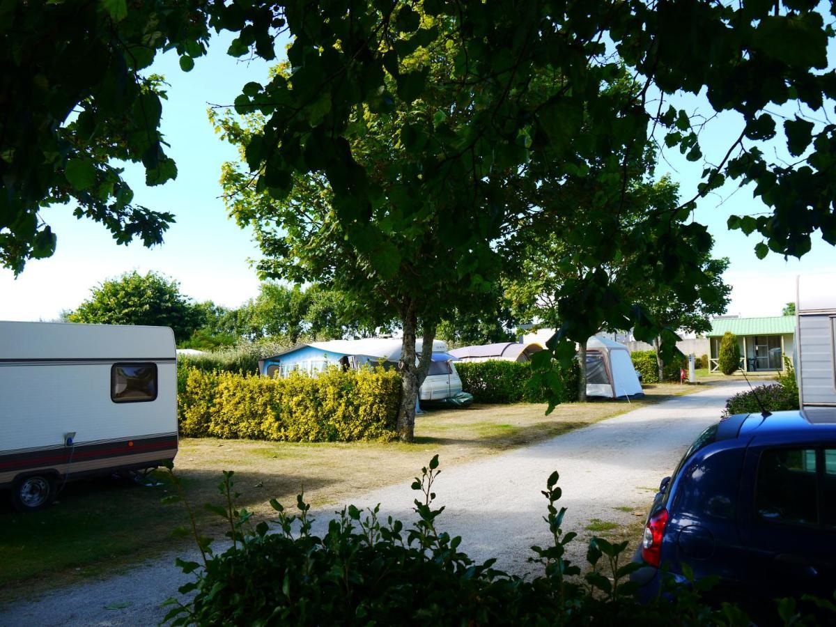 Camping La Corniche Plozévet Exteriör bild